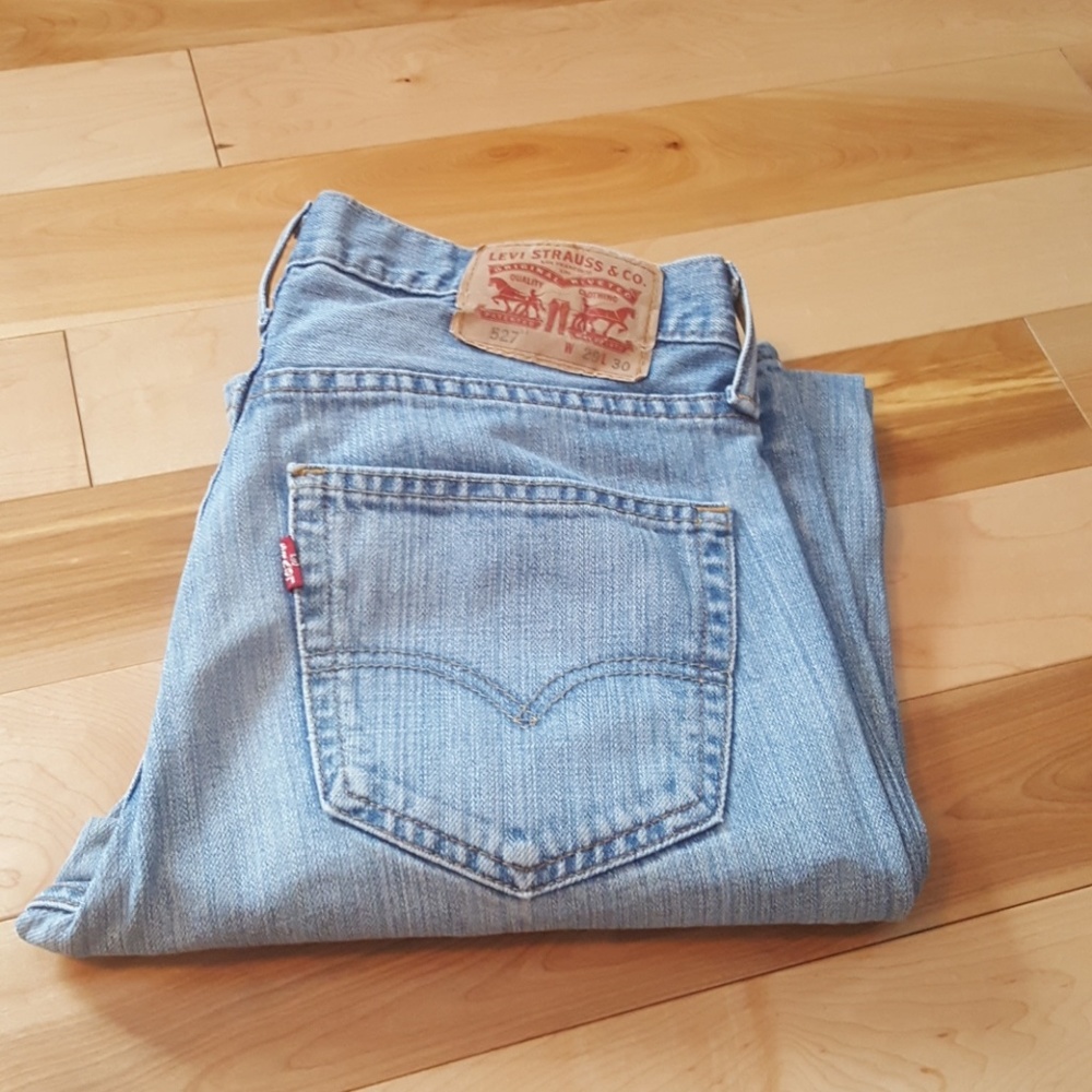 Men's levis jean